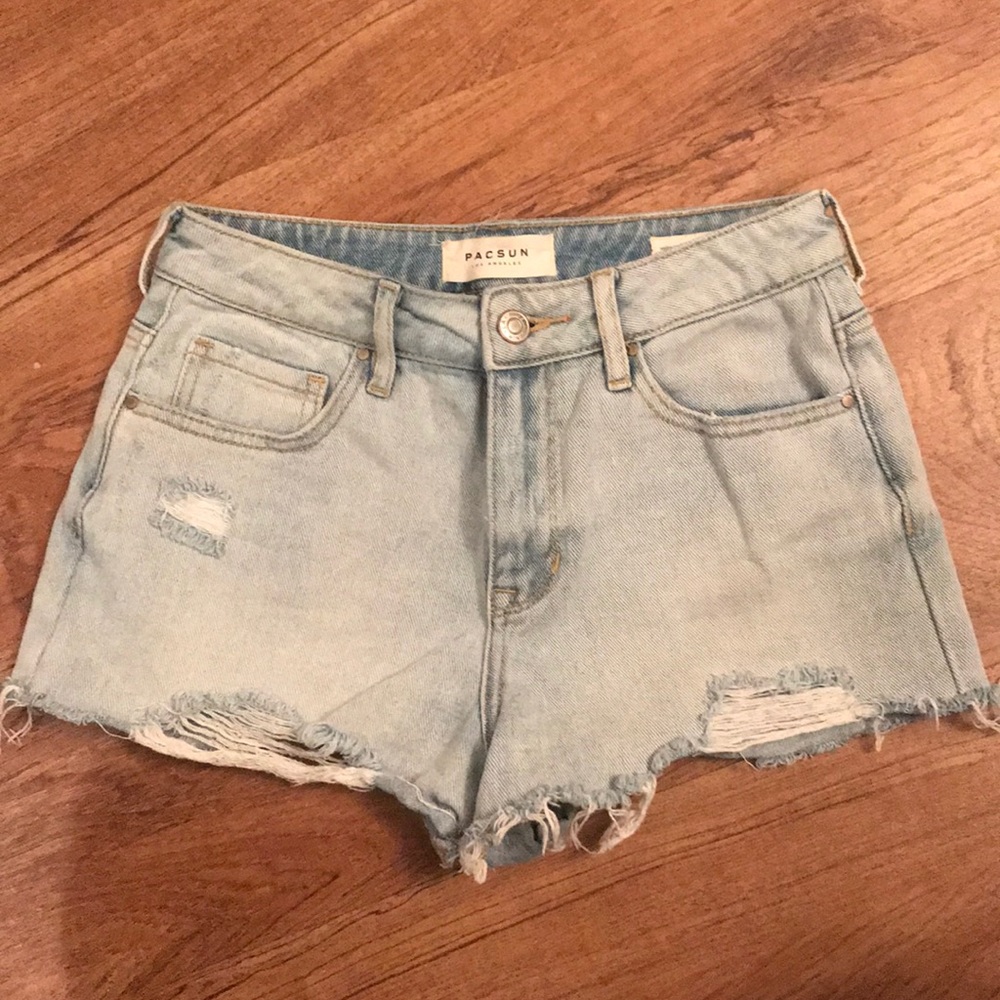 high waist denim shorts light wash